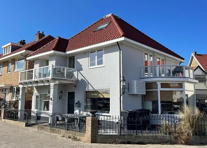 Apartment South House *