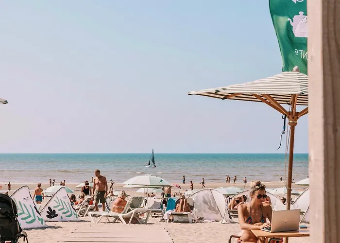 Apartment South House